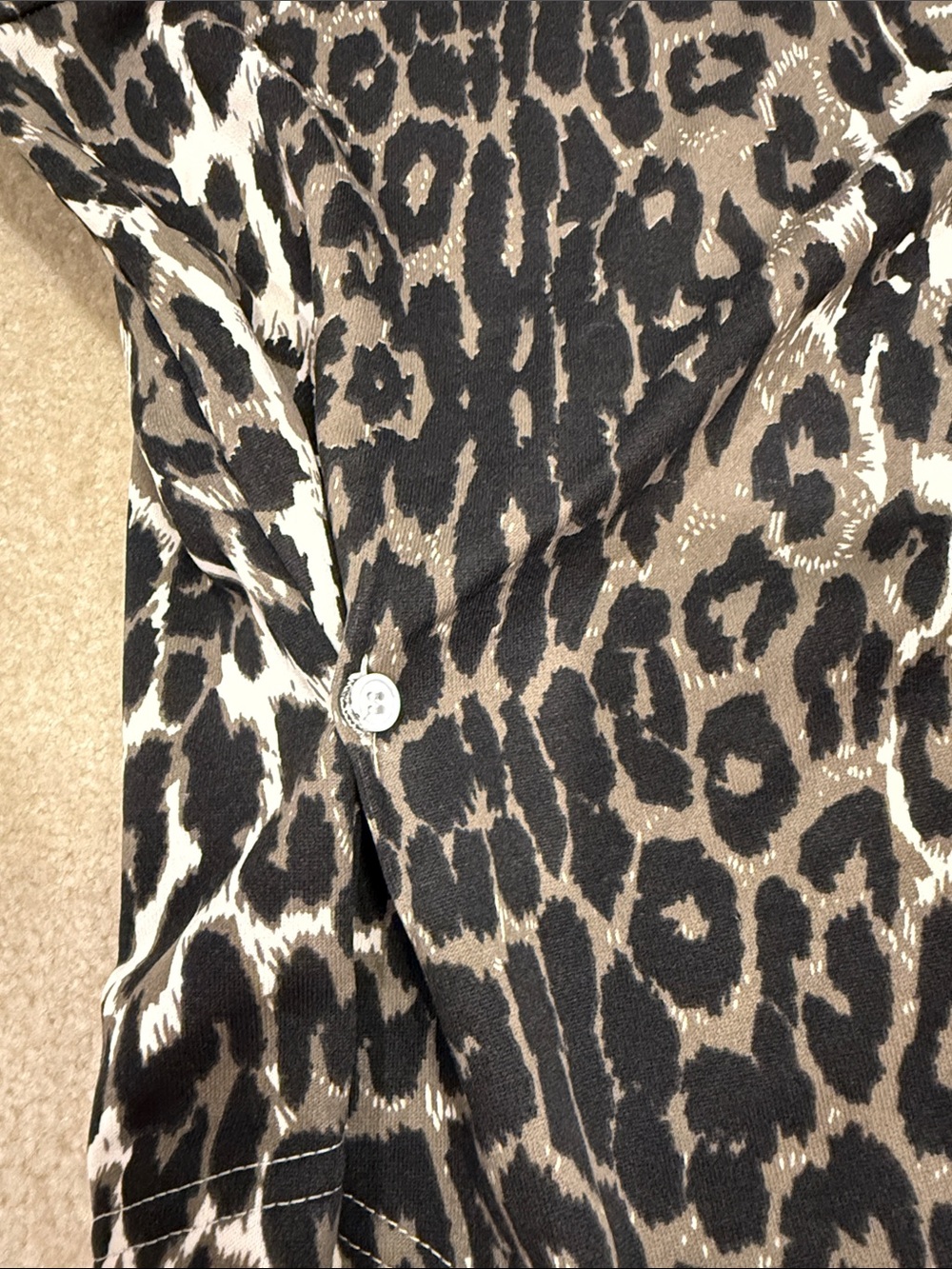 Leopard Print Short Sleeve Top - Picture 9 of 10